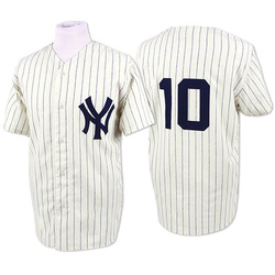 Majestic New York Yankees Phil Rizzuto 10 Cooperstown Throwback Jersey Mens  L